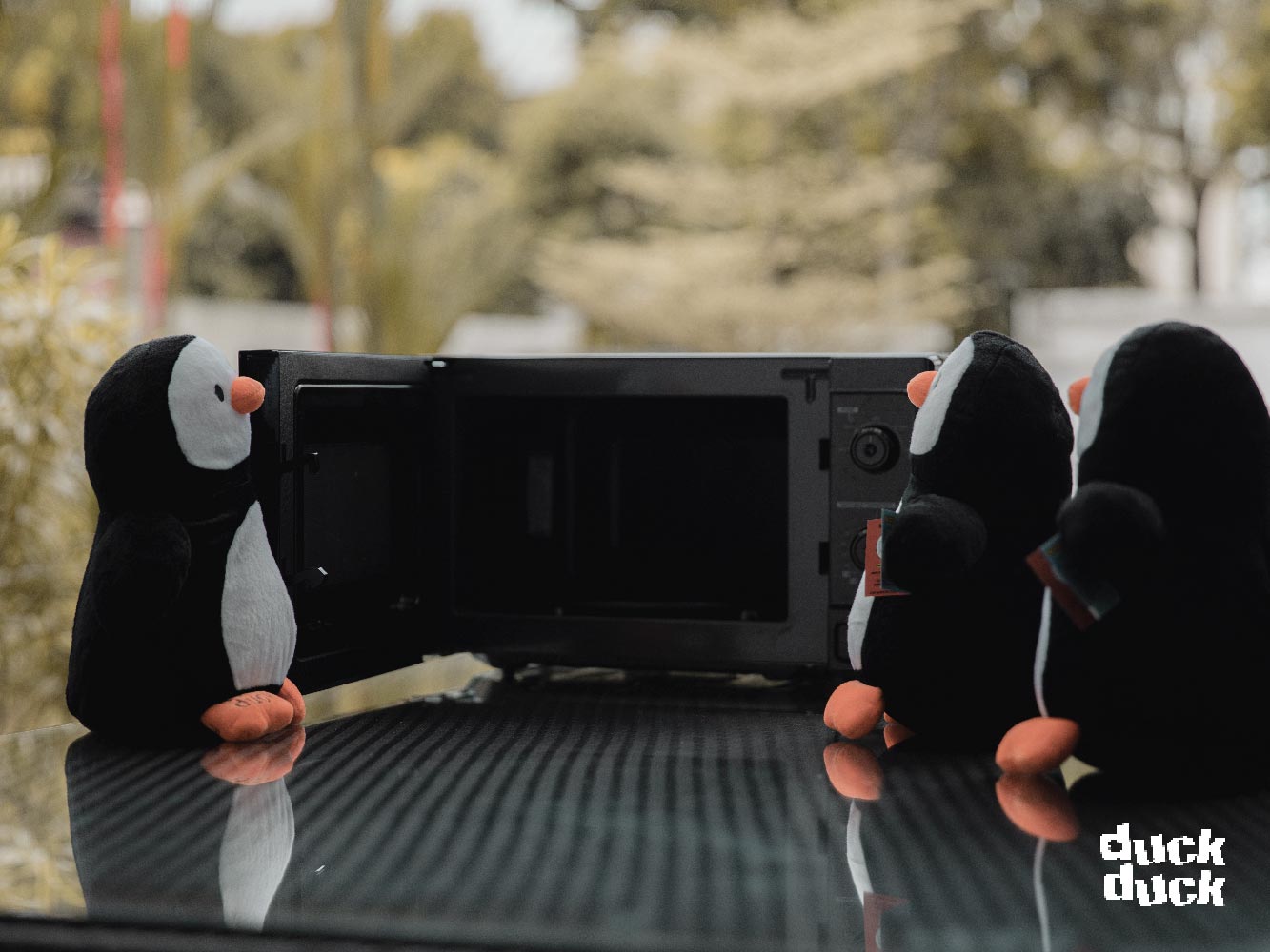 Oliver the Microwavable Penguin (Edisi Terhad)